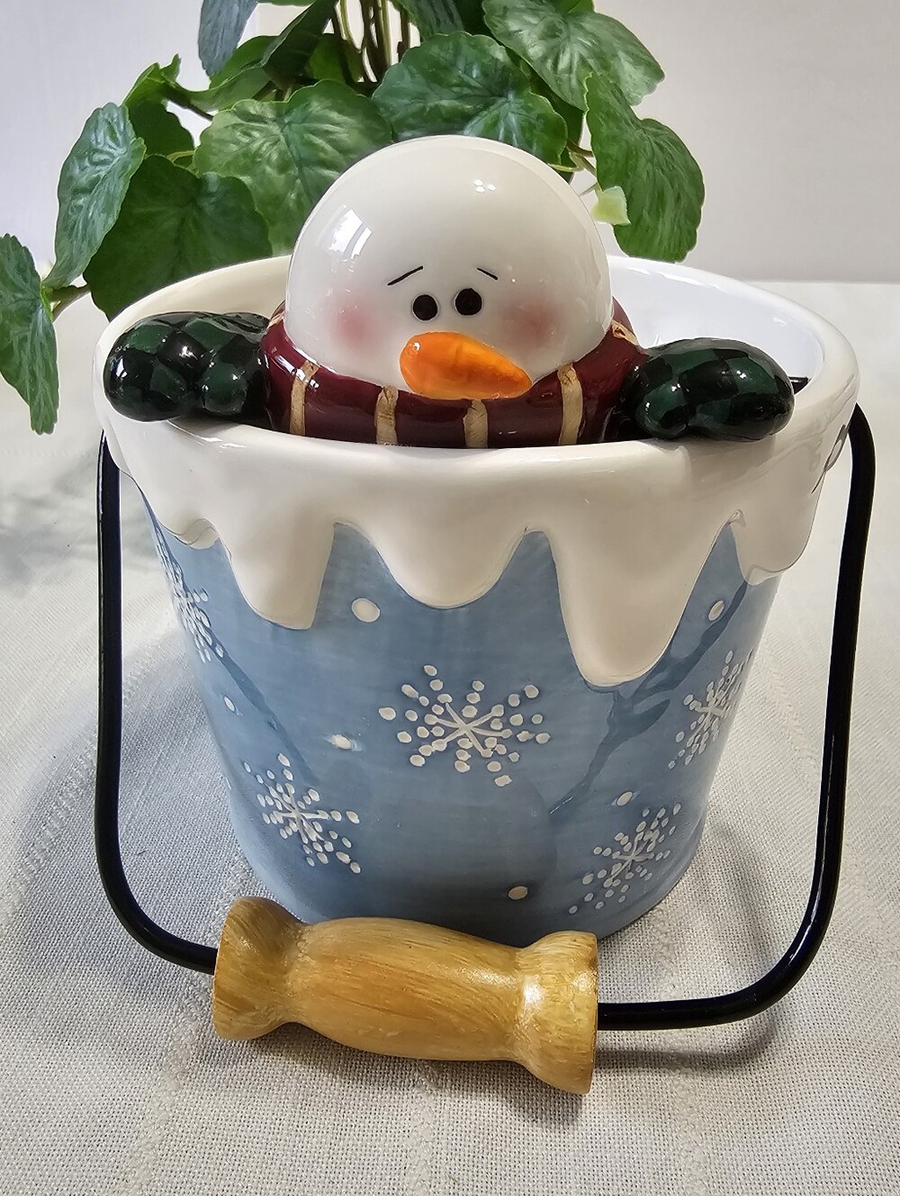 Snowman Christmas Ceramic Bucket Pail Snowflake Holiday Décor